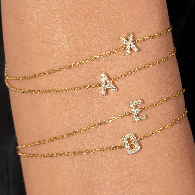 DAINTY INITIAL BRACELET