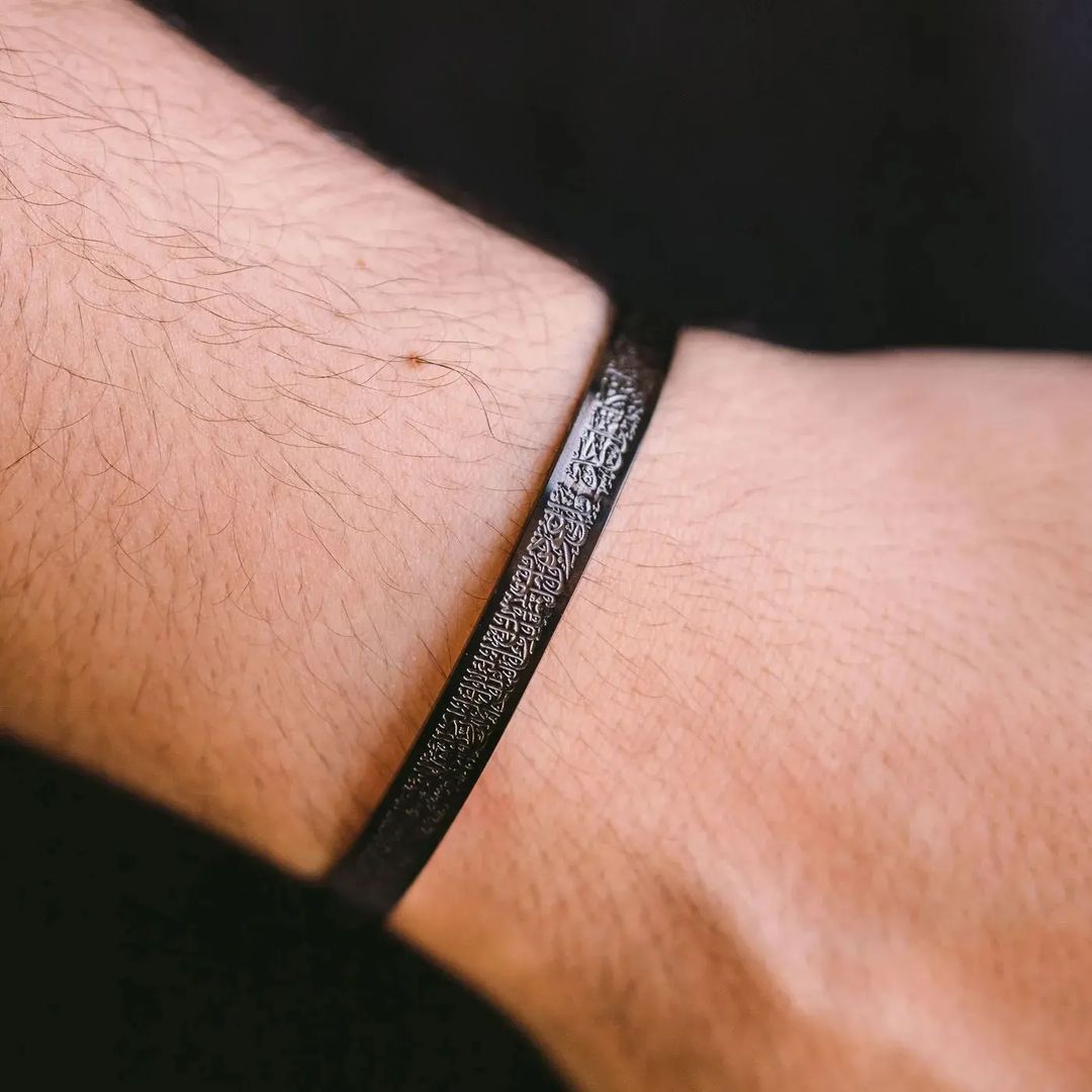 4 Qul Cuffs’ Inbox