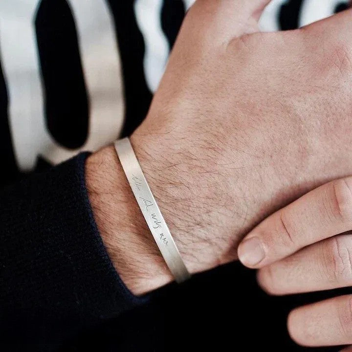 PERSONALIZED CUFF BRACELET - ENGRAVED