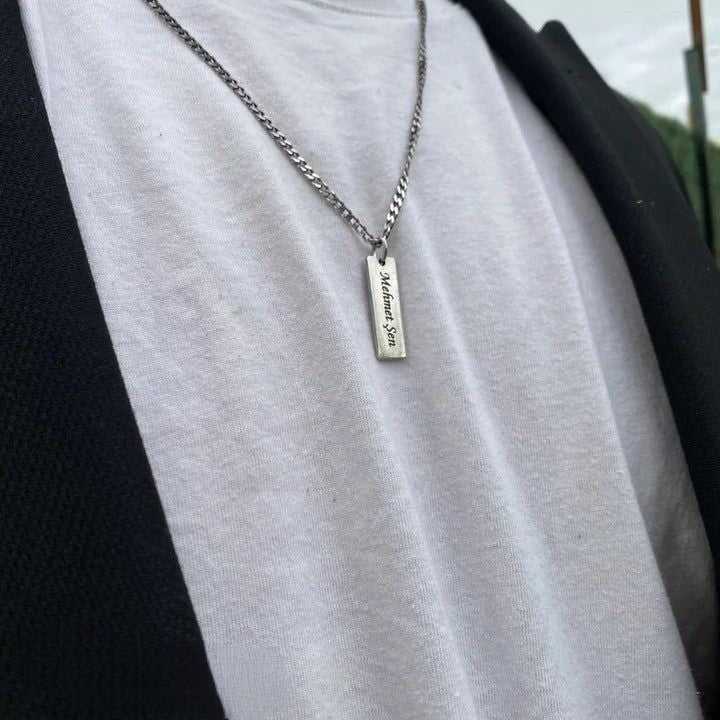 2D BAR NECKLACE