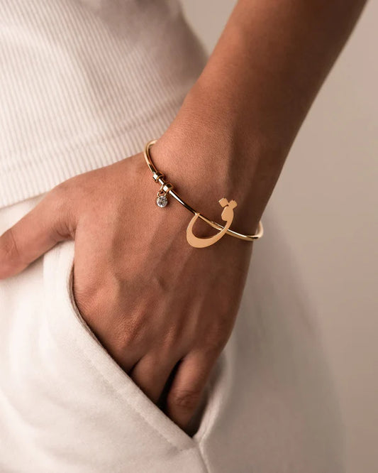 Arabic Letter Bracelet ق