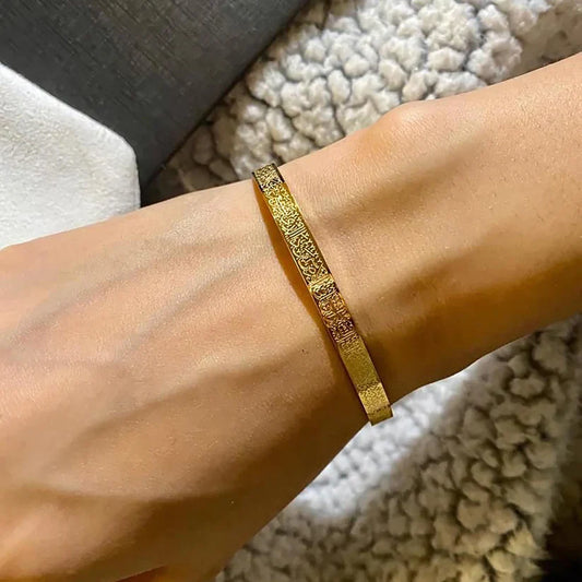 𝐃𝐞𝐚𝐥 𝐎𝐟 𝐀𝐘𝐀𝐓𝐔𝐋 𝐊𝐔𝐑𝐒𝐈 𝐁𝐚𝐧𝐠𝐥𝐞 & 𝐑𝐢𝐧𝐠